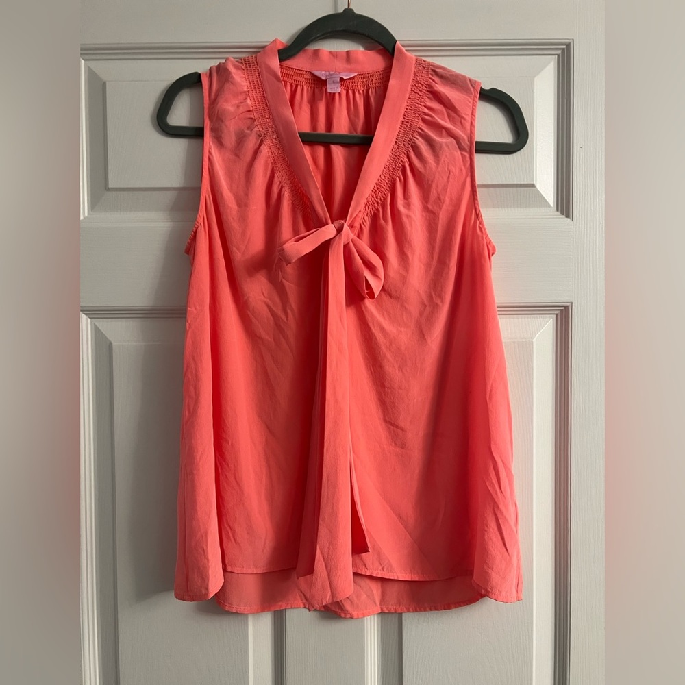 Lilly Pulitzer silk sz S blouse peach/orange. 100% silk. Pullover, tie front.